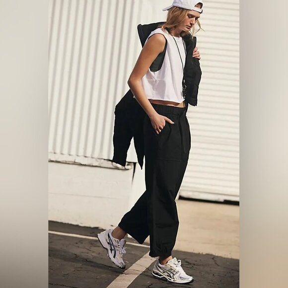 Free People Movement Offsides Pants NWOT - Picture 3 of 8